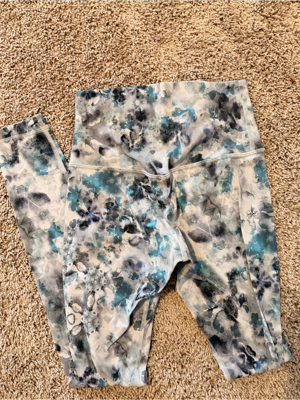 Lulu lemon leggings